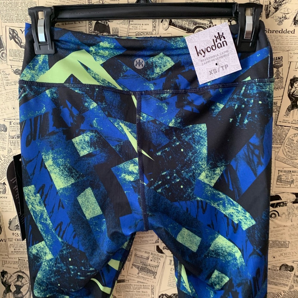 NWT Kyodan reversible capris crop green size XS - Picture 4 of 12